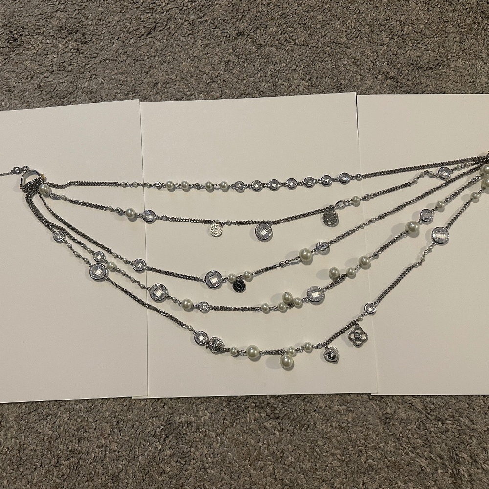 Henri bendel statement necklace